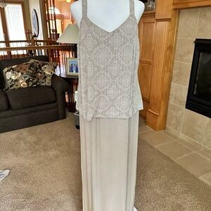 Alex Evenings Women's Petite Beige Ensemble